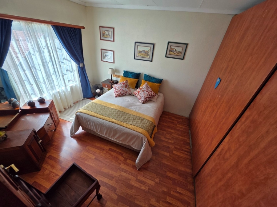 6 Bedroom Property for Sale in Olifantsnek North West